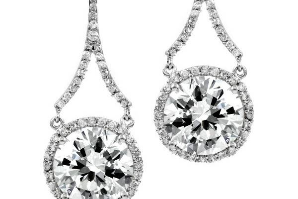 Celebrity Inspired CZ Jewelry is where you can find the perfect accessory for the Bride, Her Bridesmaids, and The Mother of the Bride/Groom...All high grade CZ, AAA to AAAAA, and all set in .925 Sterling Silver!