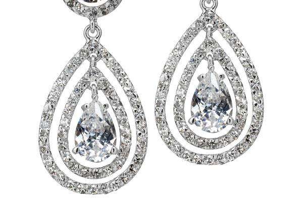 Celebrity Inspired CZ Jewelry is where you can find the perfect accessory for the Bride, Her Bridesmaids, and The Mother of the Bride/Groom...All high grade CZ, AAA to AAAAA, and all set in .925 Sterling Silver!