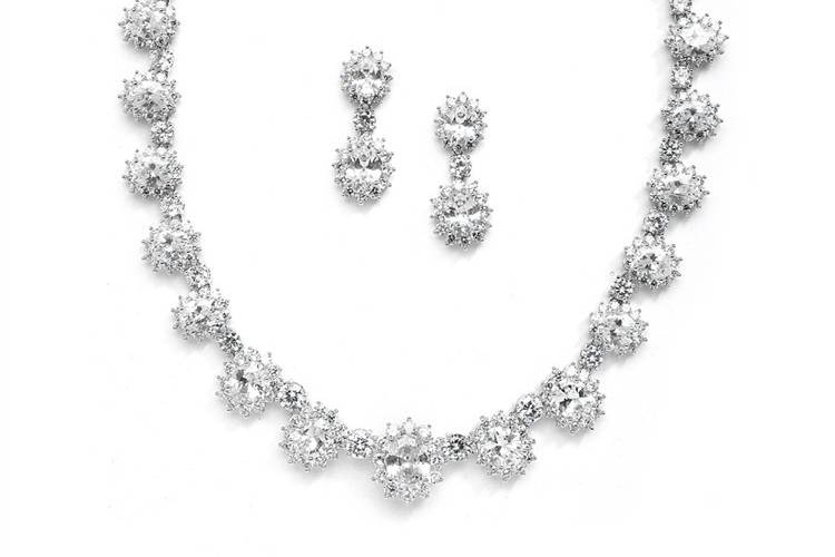 Beautiful Necklace & Earring Sets to wear on your special day, accented any gown, from simple to elaborate...we can find you what you are looking for!