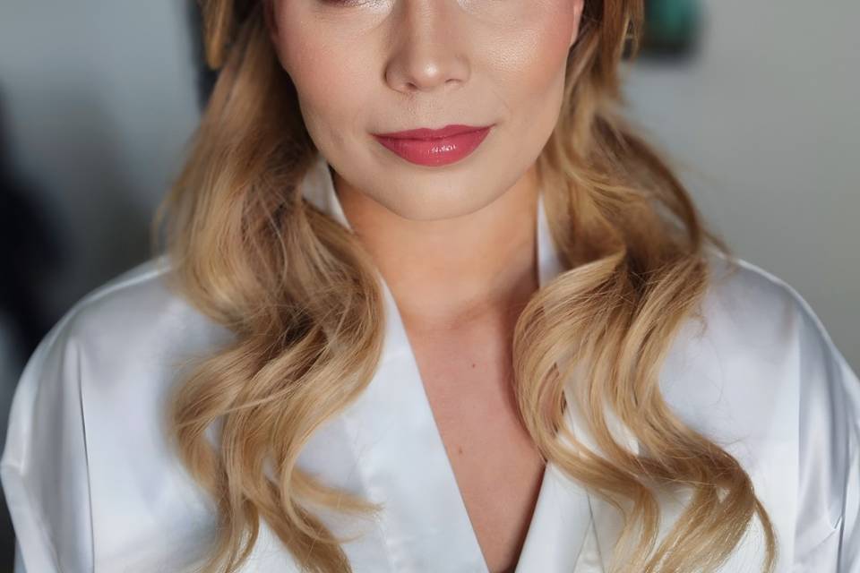 Full glam makeup