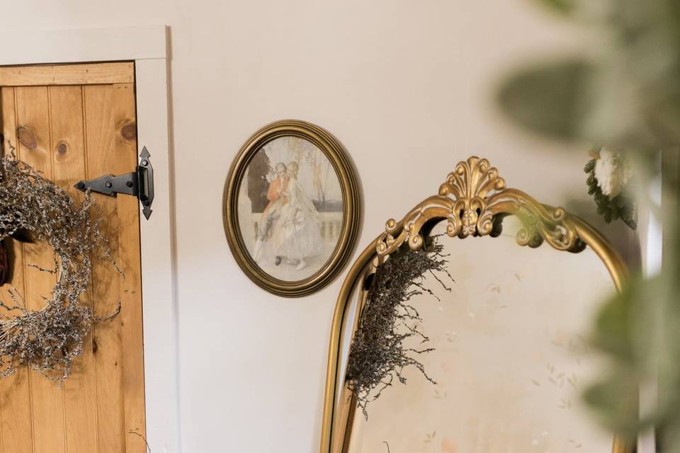 Bride’s Mirror