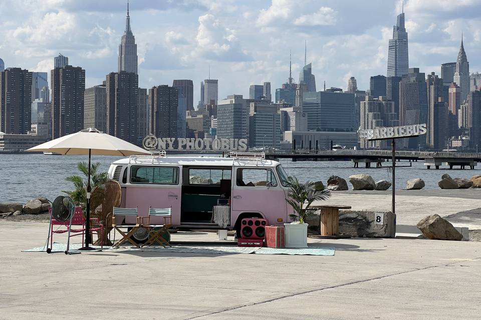Barbiebus NYC
