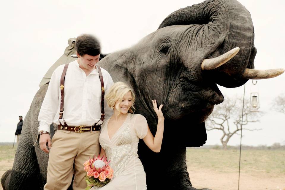 Couple: Brittany & Josh
Anniversary: 9/18/2013
Location: Hilton Head Island, SC
Photographer: A Darling Day
Product: Ribboned Silk Gown