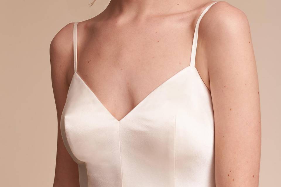 Catherine Deane	BHLDN Jewel Bodysuit	<br>	This bodysuit offers a fresh take on bridal separates with clean lines, a sweetheart neckline, and boning. Wear it with the Delphi Skirt for a complete look.