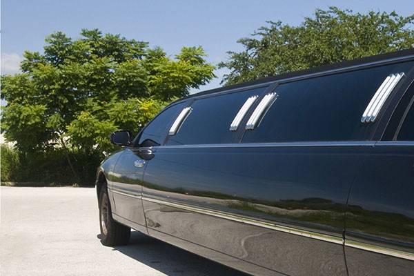 Black stretch limo