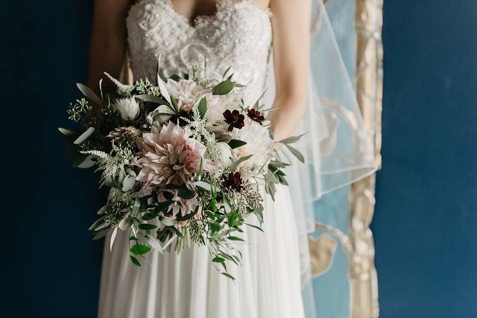 Elegant bridal bouquet