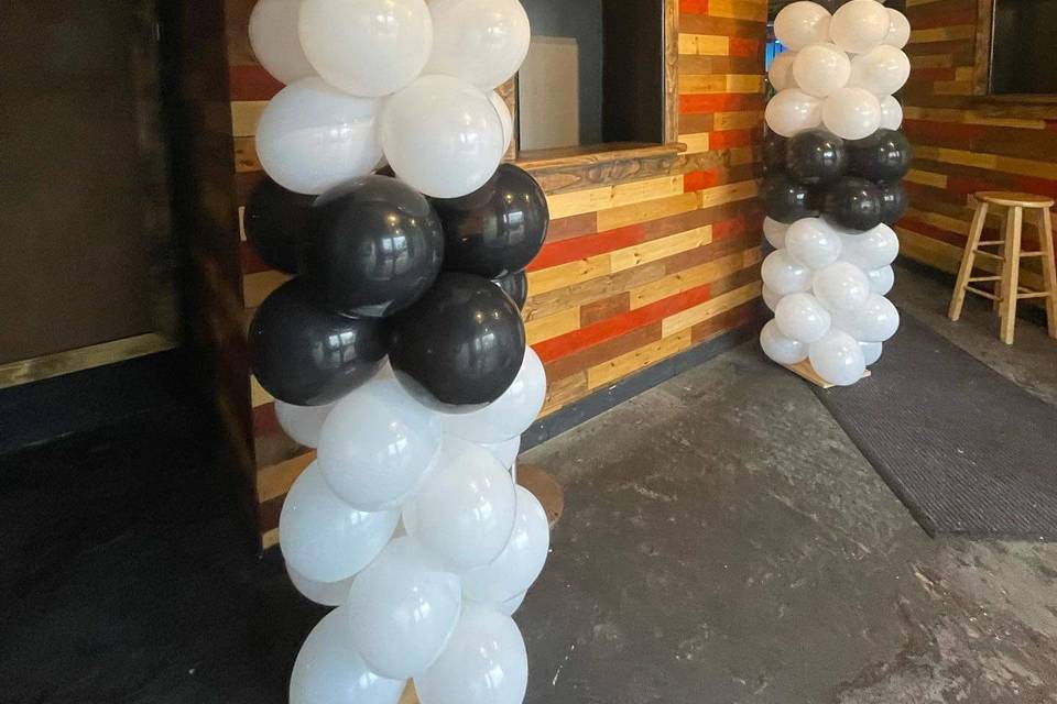 Balloon arch at entrance