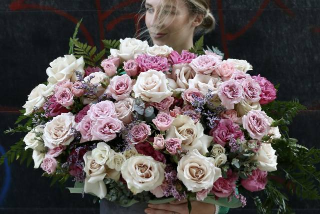Flower arrangement