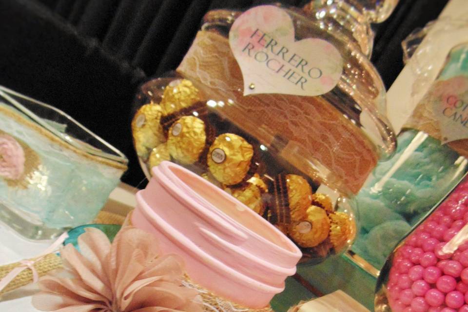 Sweet & Savvy Custom Candy Buffets