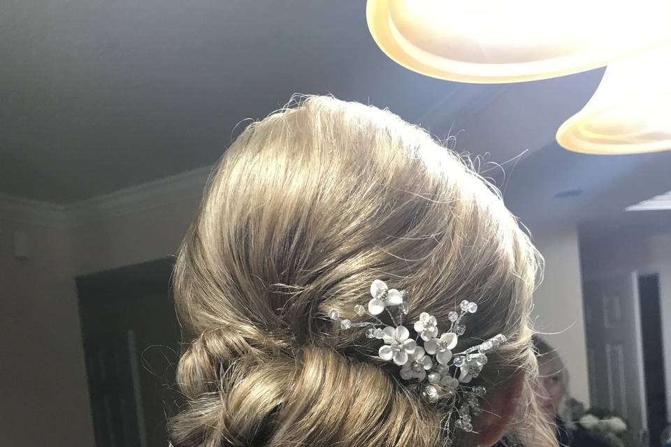 Perfect wedding updo!