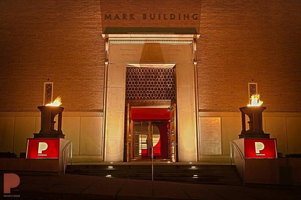 Mark Building