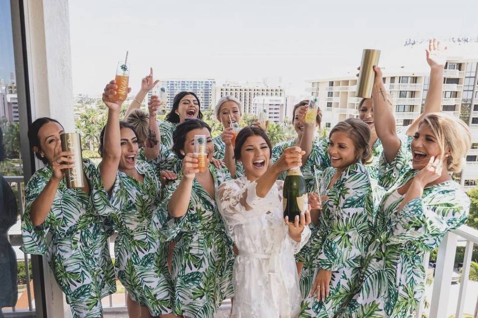 Viva La Bronze Organic Mobile Spray Tanning