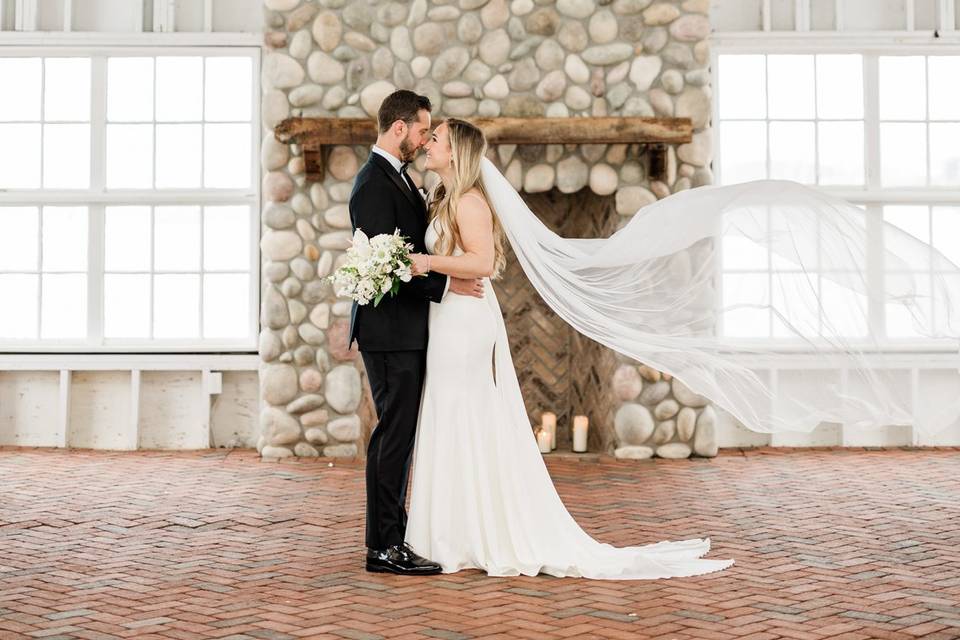 Chapel Kiss