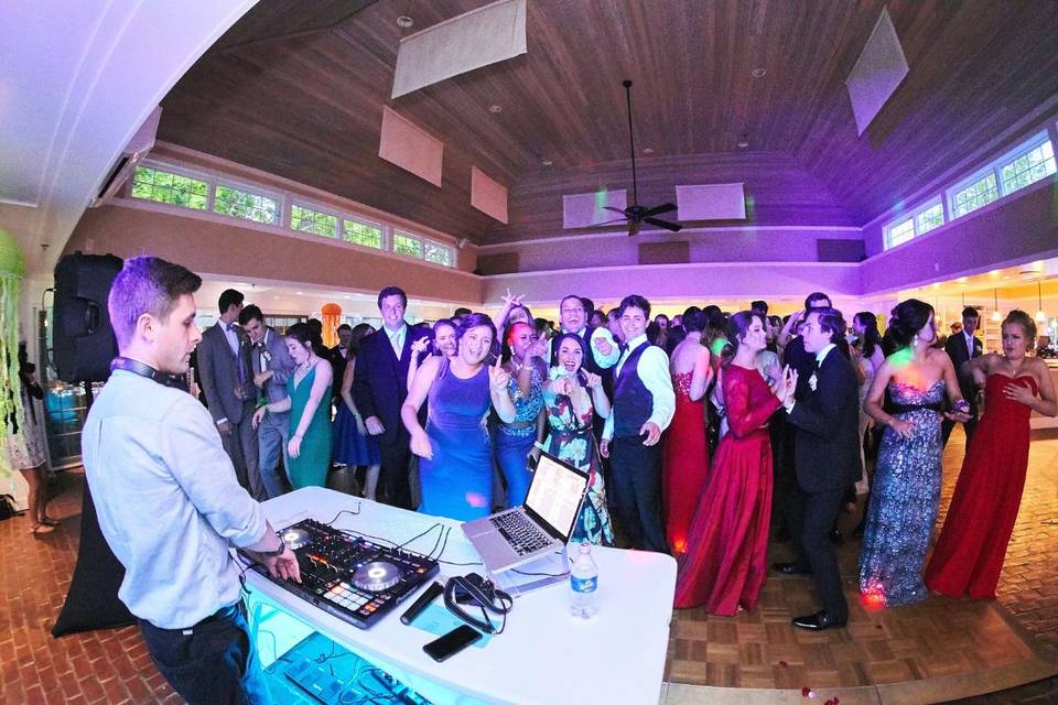 DJ station
