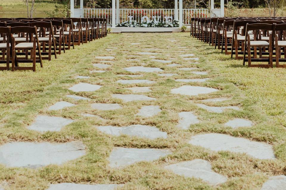 Belle's venueceremony pavilion