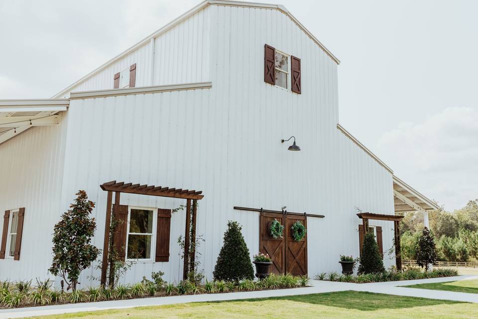 Belle's venue reception barn