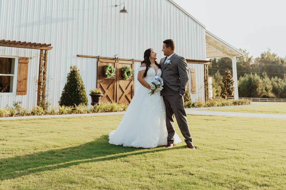 Belle's venue reception barn