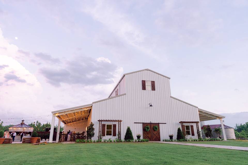 Belle's Venue and Farms