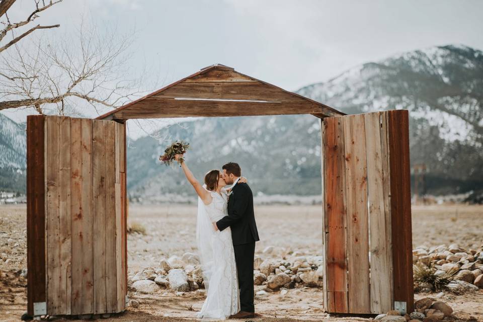 Barn at Sunset ranch ceremony