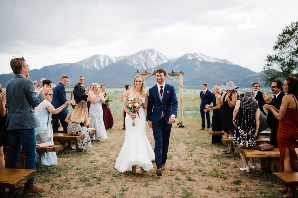 Barn at Sunset ranch ceremony