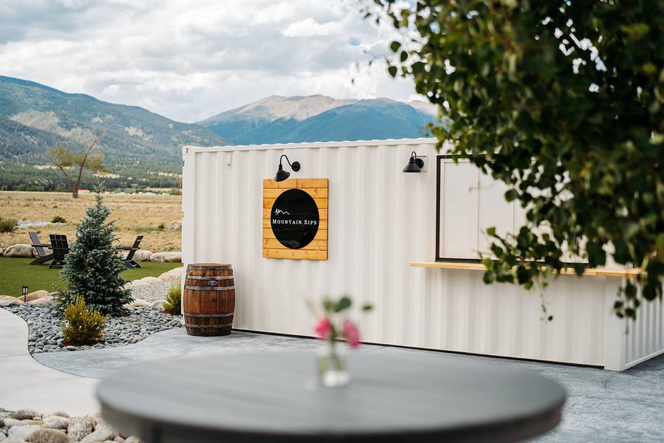 Mountain Sips