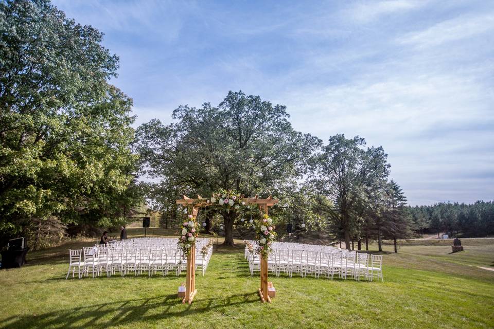 The Barn at Five Lakes Resort