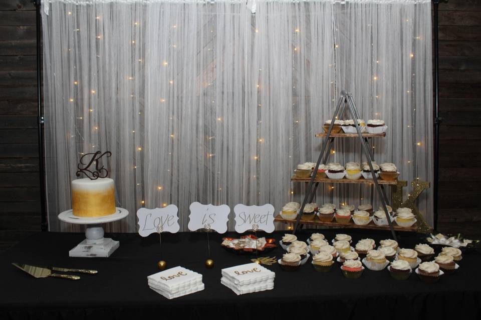 Cake Table