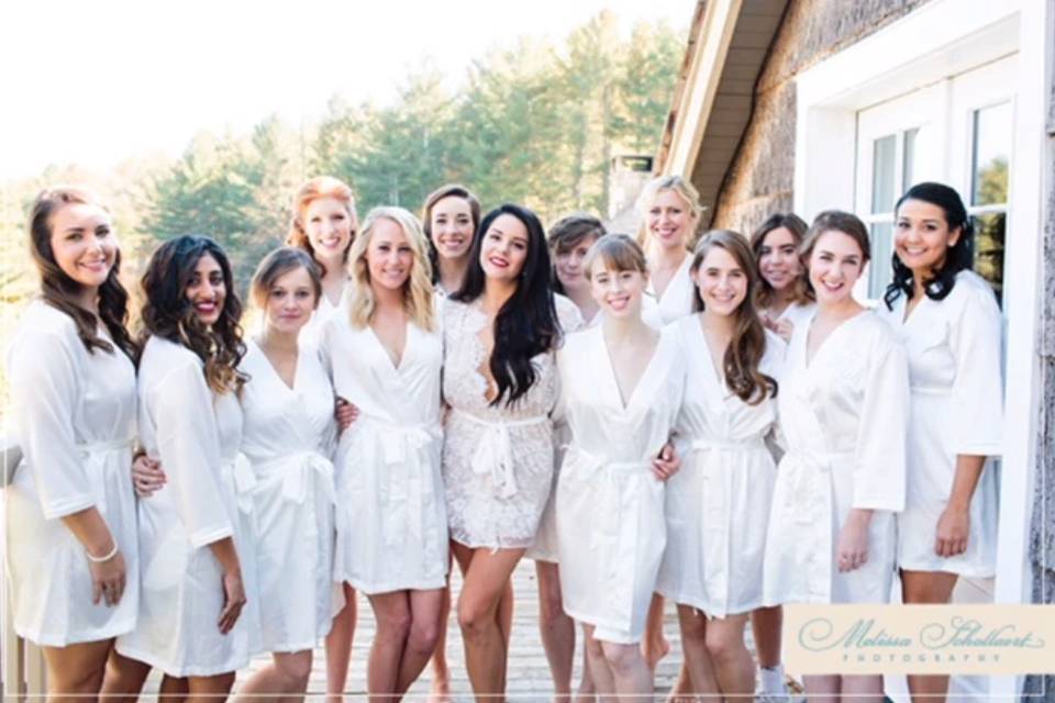 Bride & Bridesmaids Preparing