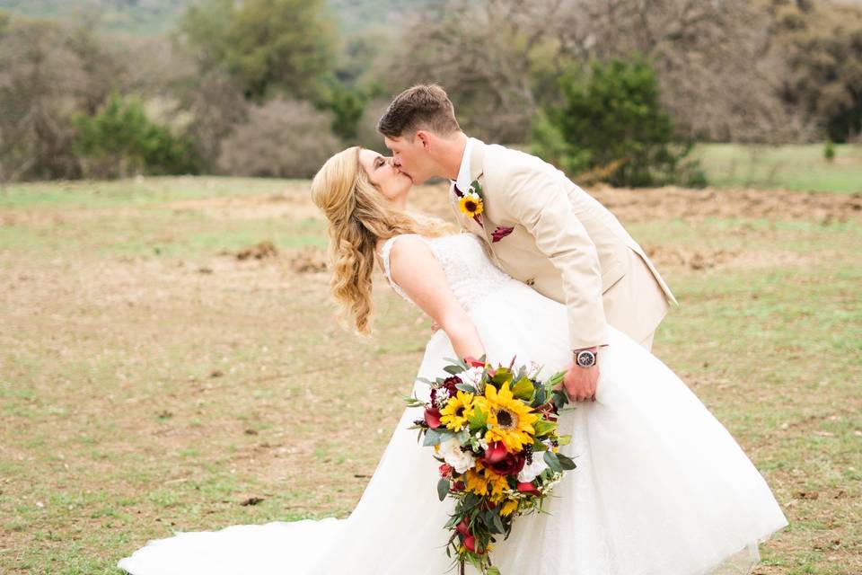 Vanderpool, TX Wedding