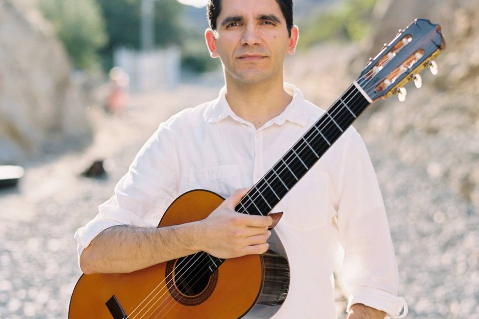 Spanish Classical Guitar Ceremony Music by Tavi Jinariu