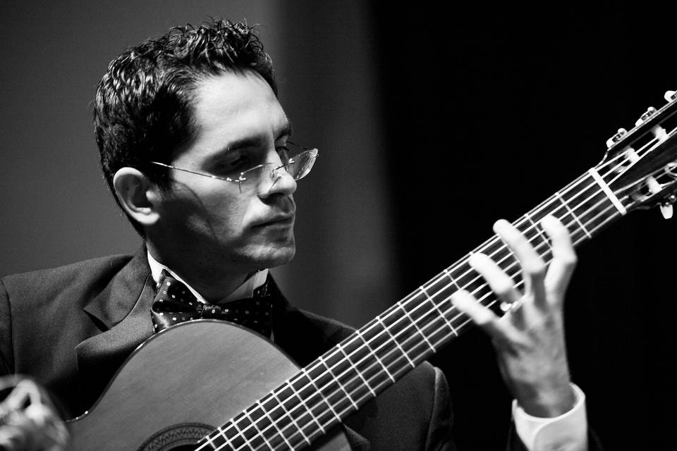 Spanish Classical Guitar Ceremony Music by Tavi Jinariu