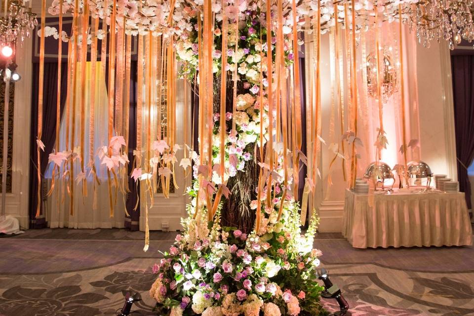 Extraordinary wedding displays