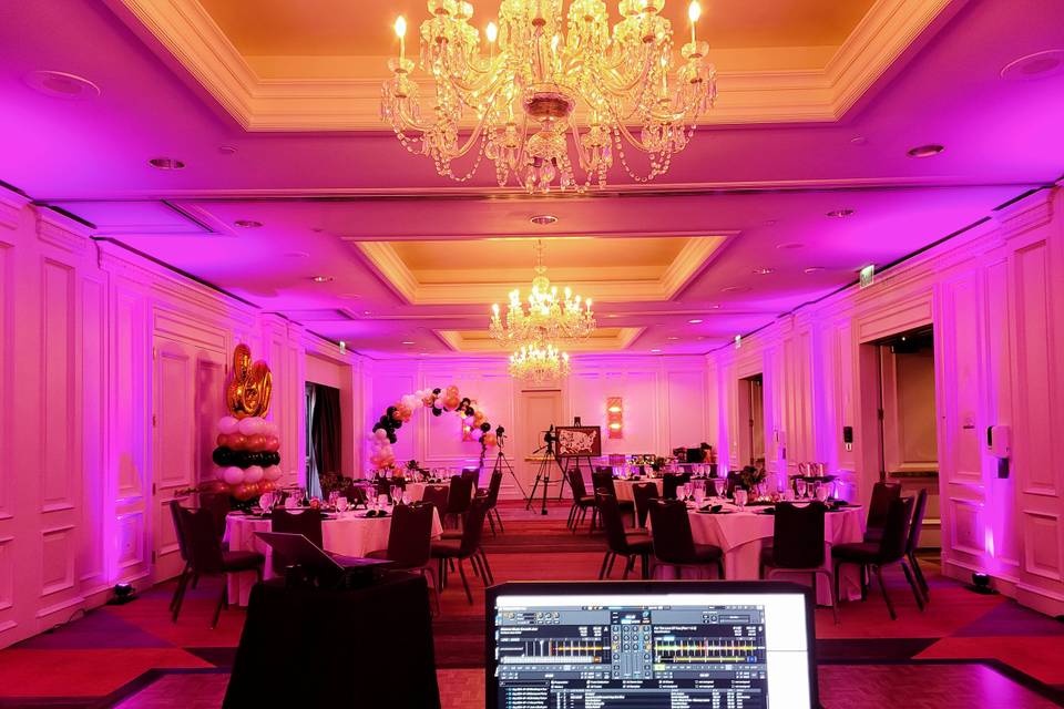 Small Wedding Lighting