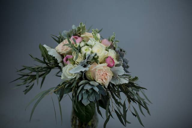 The Enchanted Florist and Whatnots