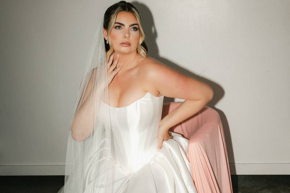 Basque waist wedding dress
