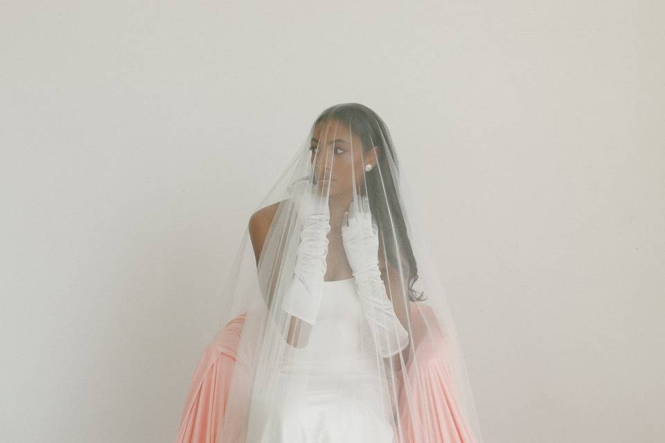 Bridal gloves