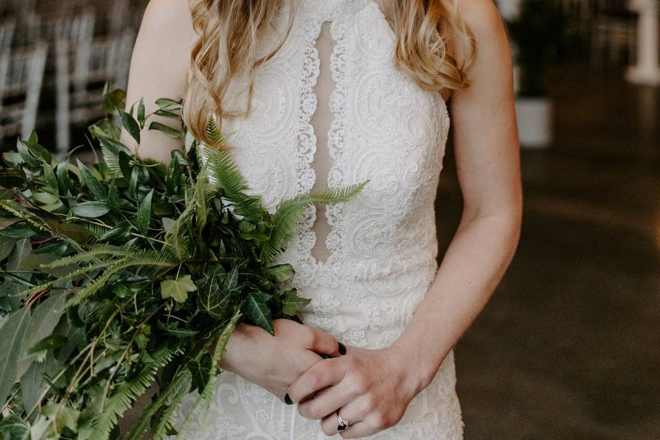 Greenery bouquet and hairpiece