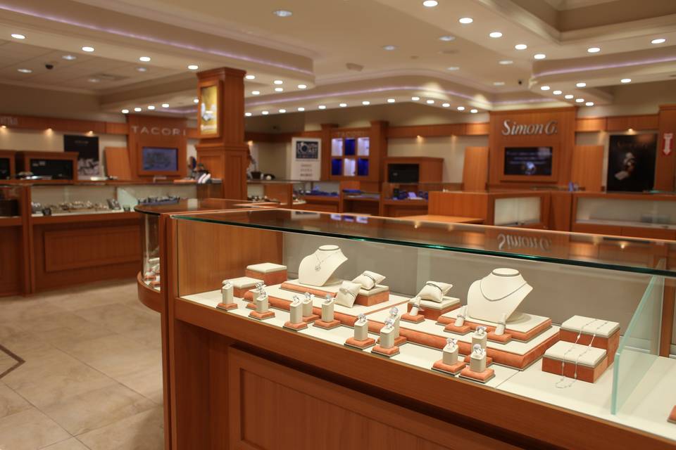 Jewelry Store in Costa Mesa - Bristol St