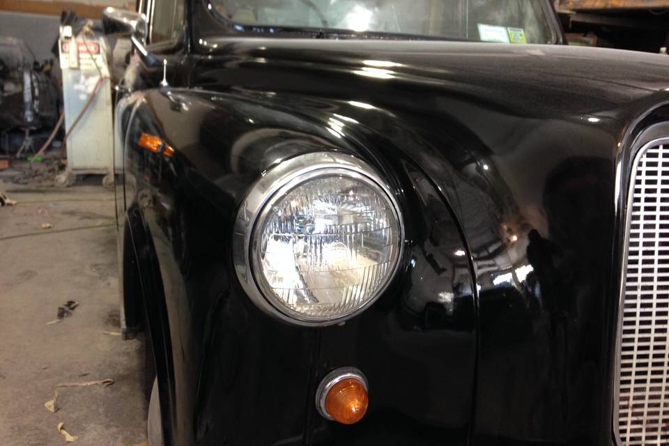 A1 OF A KIND VINTAGE LONDON BLACK TAXI CAB COMPANY