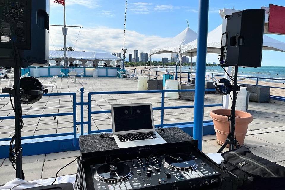 DJ-Chicago