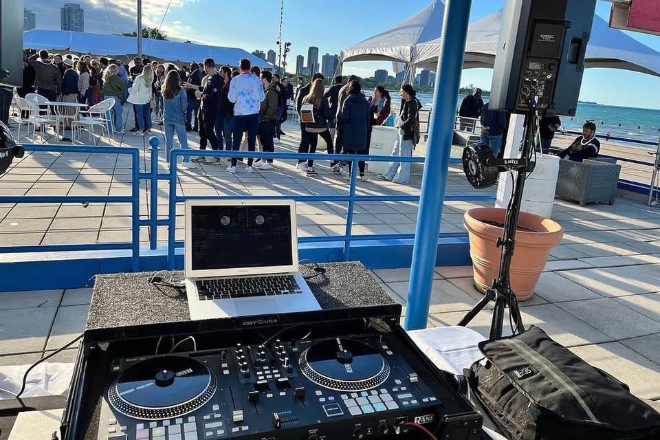 DJ-Chicago