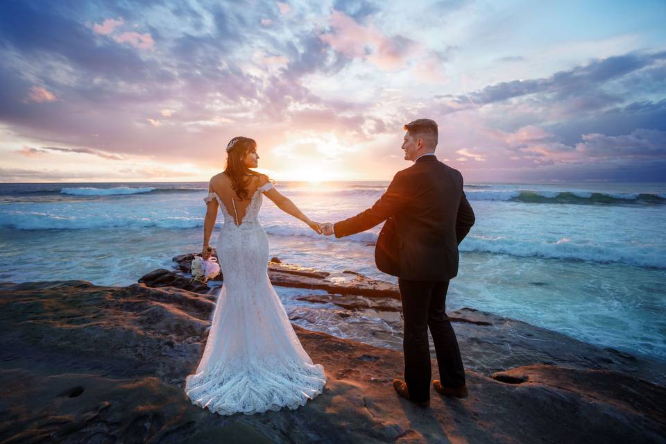 Beach elopement By PKA Photo