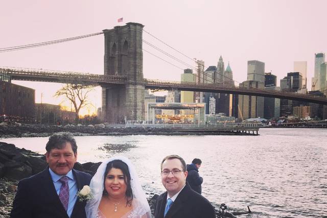 Brooklyn Bridge wedding