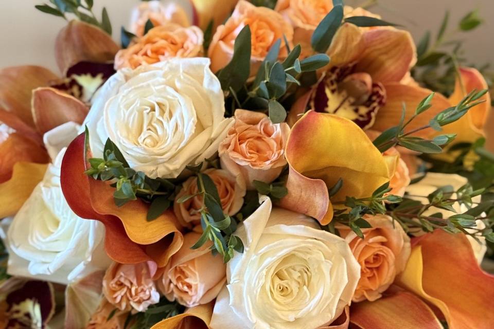 Fall bridal bouquet