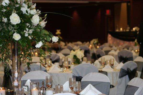 Beautiful reception table setting