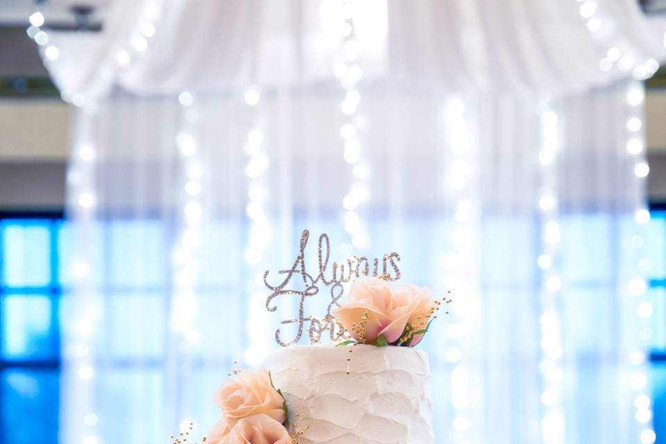 Rustic Buttercream Wedding