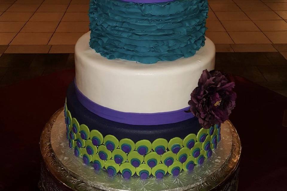 Peacock inspired wedding cake