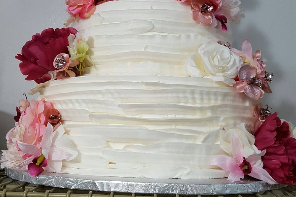 Buttercream ruffled wedding cake