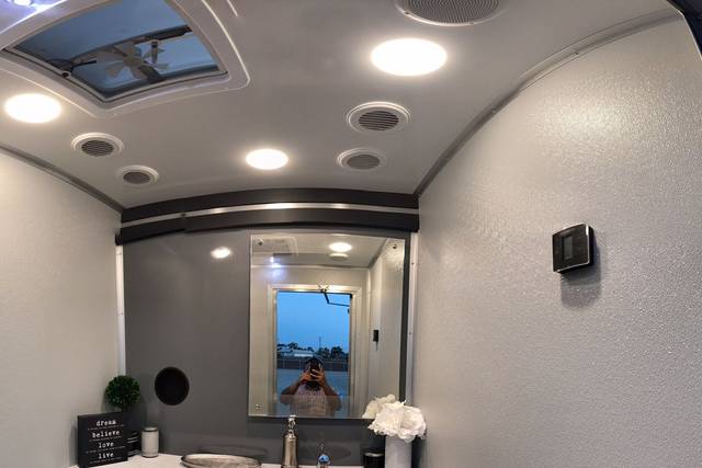 Ladies stall , quartz tops,stainless sinks , elegant soap & hand towels dispensers,mirror, heater/AC, music