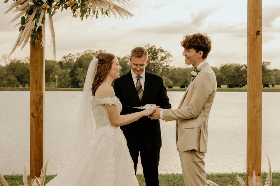 Wedding on the lake